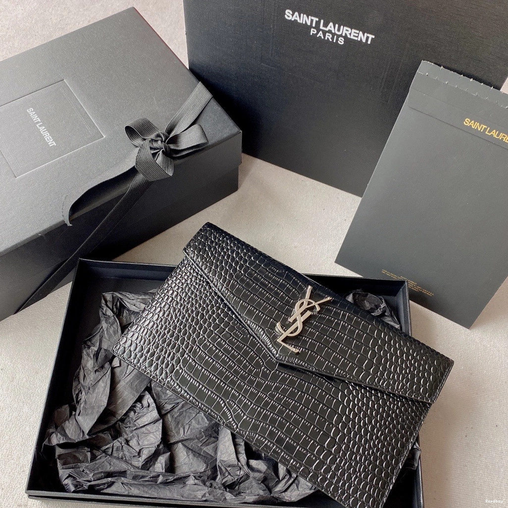 Rep ladies REP YSL POUCH UPTOWN 0809
